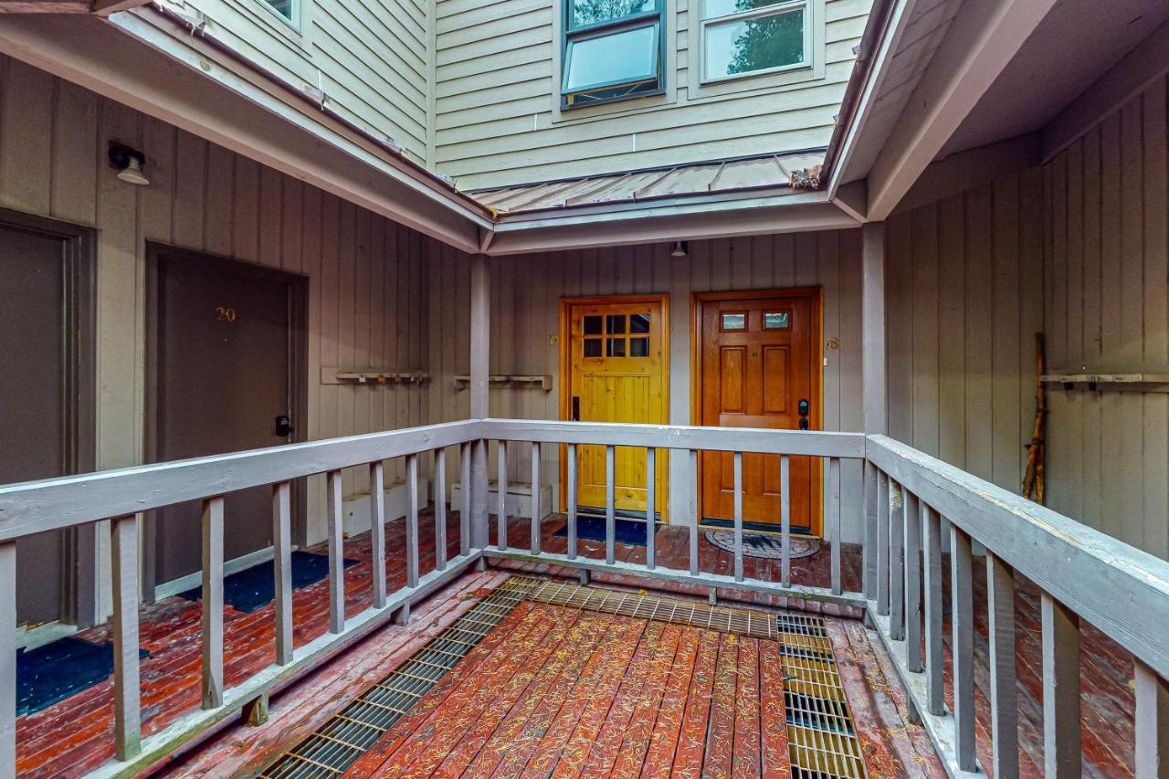 Wooded Dreams Apartment Whitefish Exterior photo